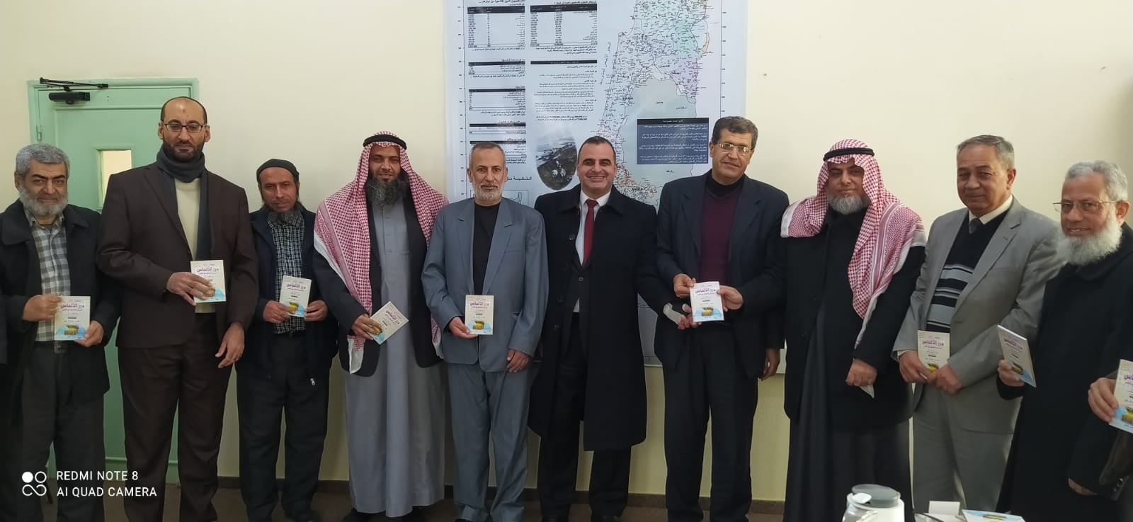 زيارة وفد من الشخصيات العامة في محافظة خان يونس للجامعة الاسلامية فرع الجنوب,