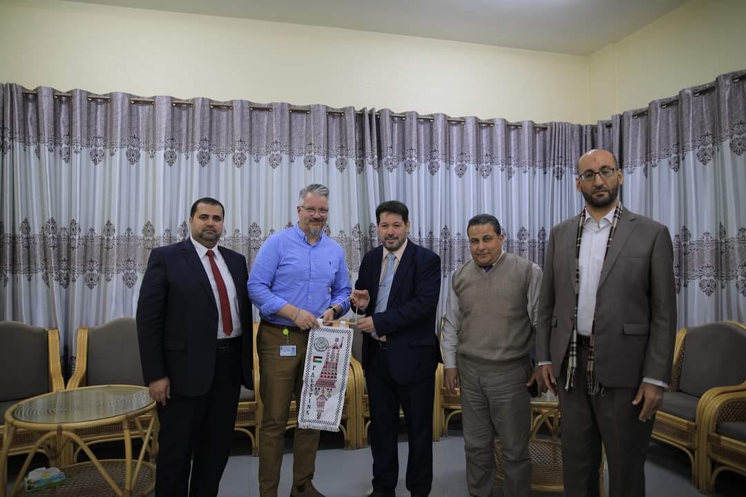 وفد من الاتحاد الأوروبي يزور الجامعة الإسلامية فرع الجنوب ..